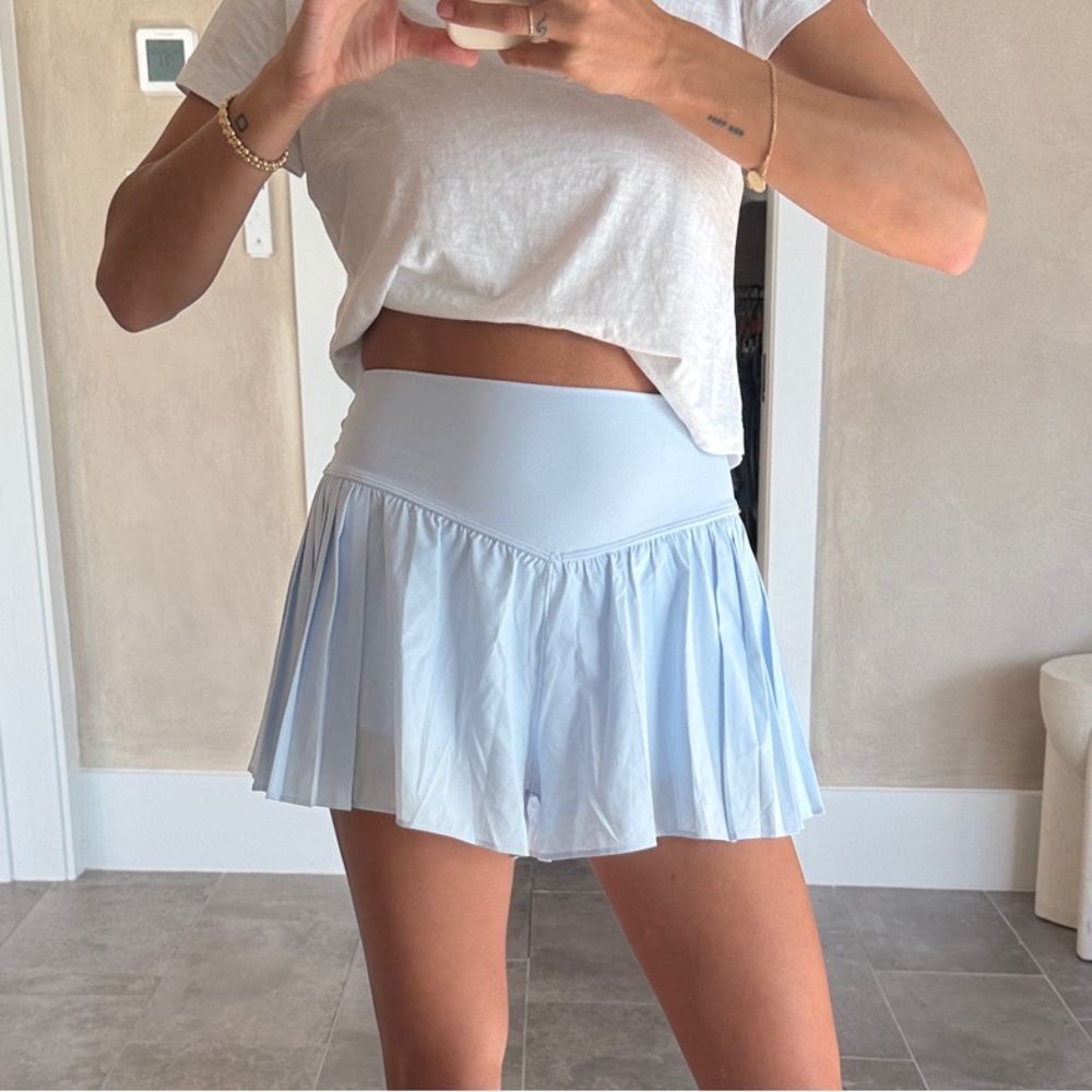 Light Blue Pleated Short - Picture 2 of 7